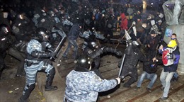 Căng thẳng tại Ukraine sau vụ cảnh sát trấn áp biểu tình